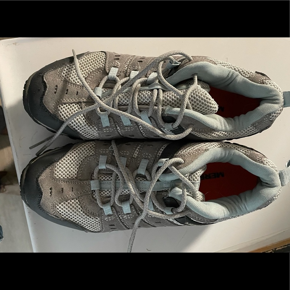 Blue women’s size 10